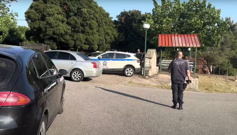 Αμφιλοχία: Τι όπλισε το χέρι του 54χρονου που σκότωσε την κουμπάρα του – «Είχε αλλάξει τον τελευταίο καιρό»