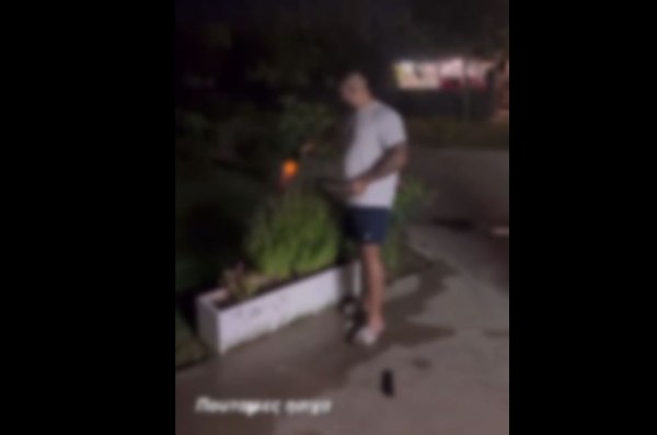 Αυτός είναι ο 29χρονος που πυροβολούσε έξω από νυχτερινό κέντρο στην Τρούμπα – Ανέβαζε βίντεο στα social media