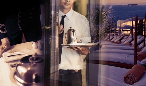 Οι τιμές των δωματίων στα ξενοδοχεία τραβούν την… ανηφόρα – Πόσο αυξήθηκαν