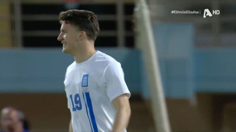 Ο Τζόλης «εκτέλεσε» τον Μίτοφ για το 3-0 της Εθνικής (vids)