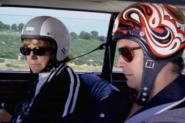 Finos Film: Χιουμοριστικές σκηνές με τους πρωταγωνιστές στο Ράλλυ Ακρόπολης