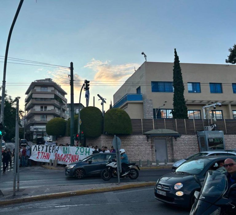 Ισραήλ: Παρέμβαση του Ρουβίκωνα στην πρεσβεία του στην Αθήνα – 57 προσαγωγές