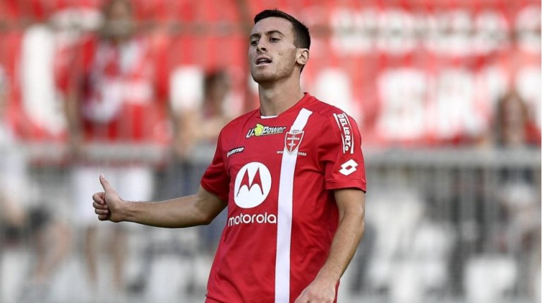 «Πρόταση της ΑΕΚ στη Μόντσα για Μπιριντέλι»