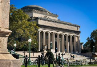 ΗΠΑ: Το υπουργείο Παιδείας κατηγορεί το Πανεπιστήμιο Κολούμπια ότι παραβίασε νόμο κατά των διακρίσεων