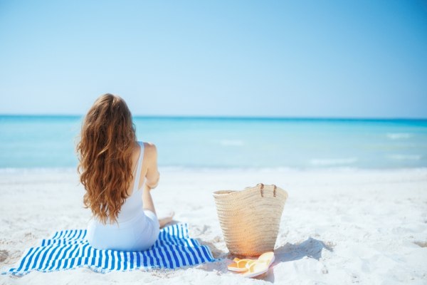 What’s in my bag? Όσα πρέπει να έχεις στη τσάντα σου το καλοκαίρι