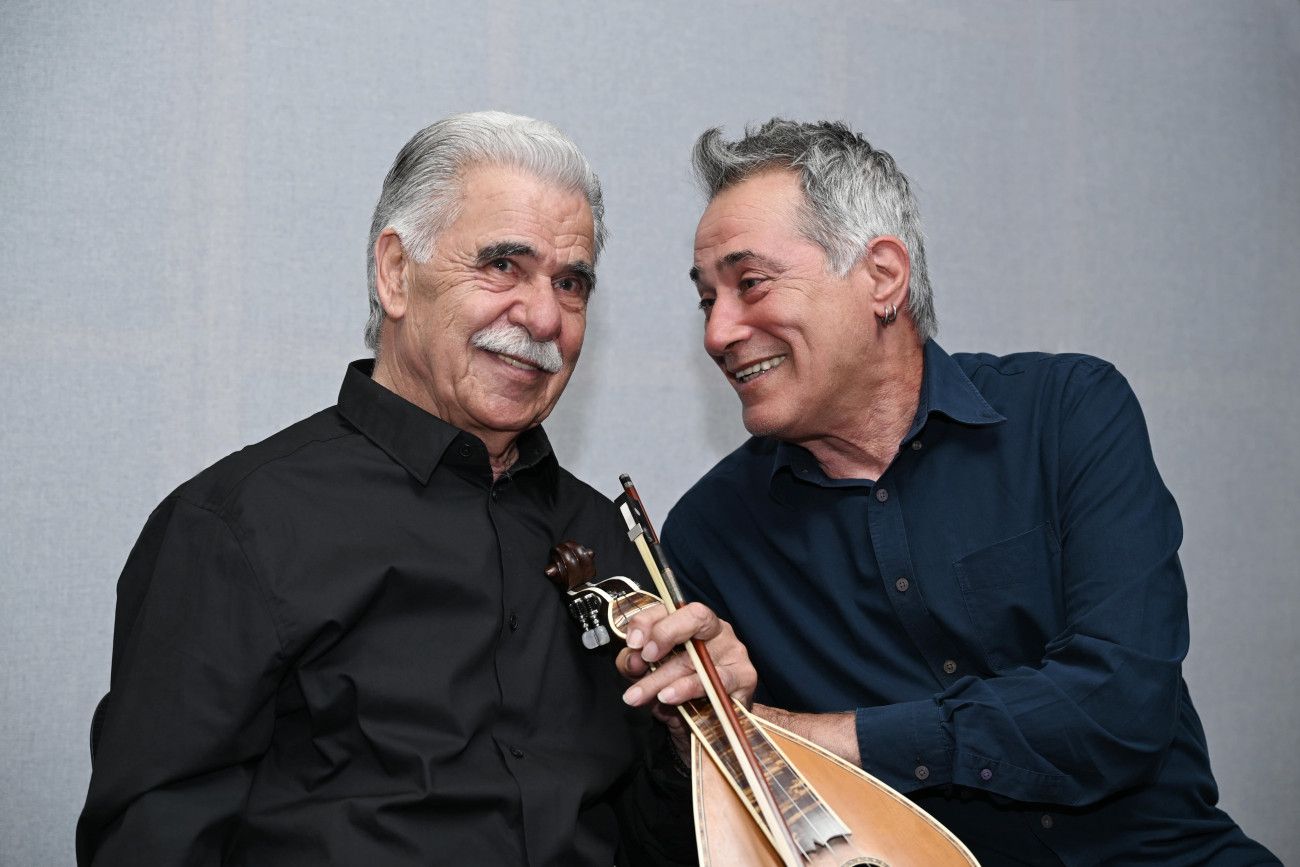 «Η Κρήτη του χθες και του σήμερα»: Οι ήχοι του θρυλικού λυράρη Βασίλη Σκουλά έρχονται στο θέατρο Λυκαβηττού