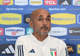 Σπαλέτι: «Δεν μπορούσα να συνεχίσω να λέω ψέματα για την απόλυσή μου» (pic)