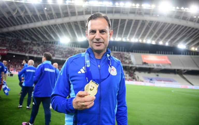 Αποχαιρέτησε τον Ολυμπιακό ο Συλαϊδόπουλος: «Έζησα παραπάνω απ’ όσα μπορούσα να φανταστώ» (pics)