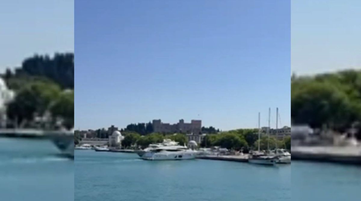 Ρόδος: Θαλαμηγός «καρφώθηκε» στην προβλήτα του λιμανιού