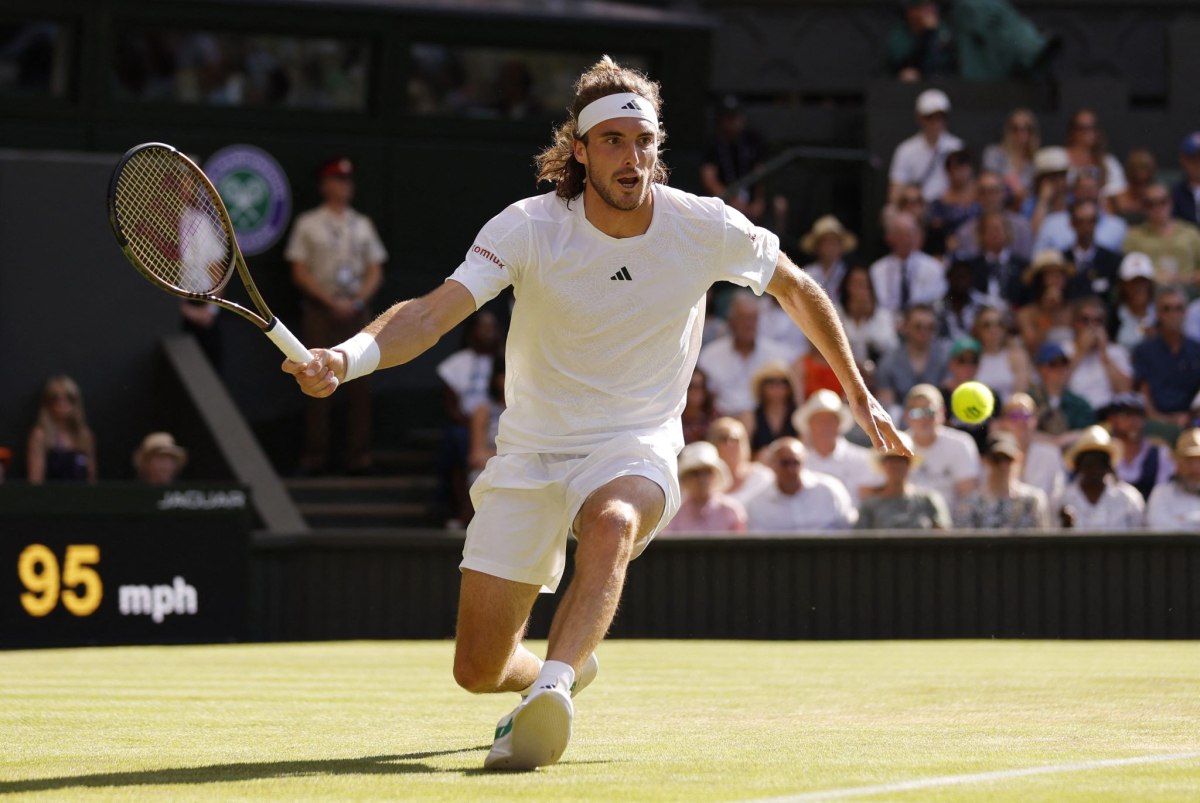 Εγκατέλειψε ο Τσιτσιπάς με πρόβλημα τραυματισμού (0-2)