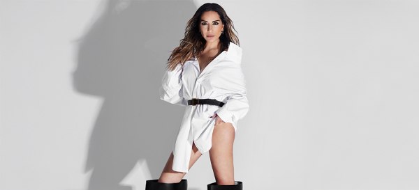 Δέσποινα Βανδή – «Φαινόμενο»: Εντυπωσιάζει με το ανατρεπτικό νέο video clip της