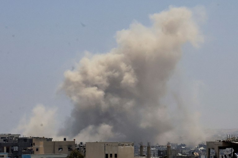 WSJ: Το Ιράν επιδιώκει συνομιλίες με τις ΗΠΑ και το Ισραήλ για να τερματίσει τη σύγκρουση