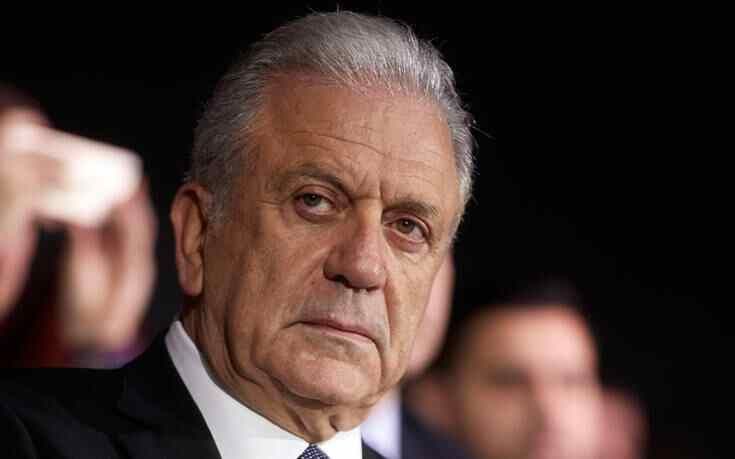 Αβραμόπουλος για Novartis: «Βρώμικη και σκοτεινή υπόθεση»