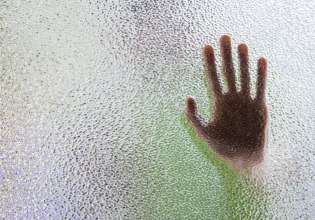 Ηράκλειο: Δίωξη για βιασμό ανηλίκου σε βάρος 63χρονου Διευθυντή σχολείου