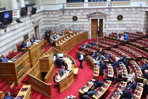 Κρας τεστ για την κυβέρνηση η Βουλή για εξεταστική και Προανακριτική