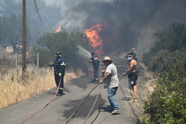Φωτιά: Πού θα είναι πολύ υψηλός ο κίνδυνος εκδήλωσης φωτιάς την Πέμπτη