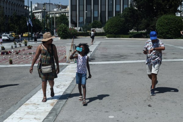 Καύσωνας: Πλησίασε τους 43 °C η μέγιστη θερμοκρασία – Πού σημειώθηκε η υψηλότερη