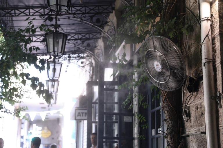 Καύσωνας: Heat alarm για το σύνολο της Ελλάδας και την Αττική – Πλησίασε τους 45 °C η μέγιστη θερμοκρασία