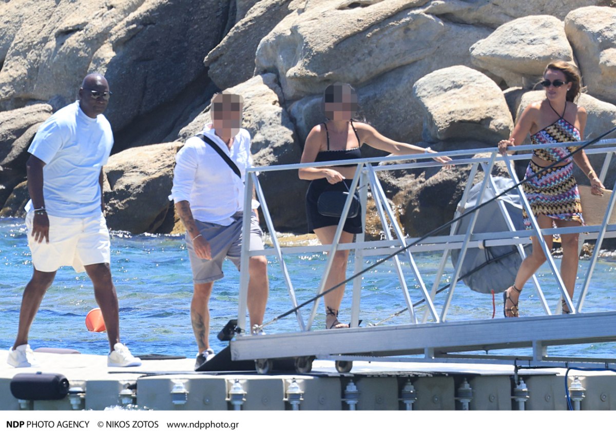 Μάικλ Τζόρνταν και Ιβέτ Πριέτο: Απολαμβάνουν τις διακοπές τους στη Μύκονο