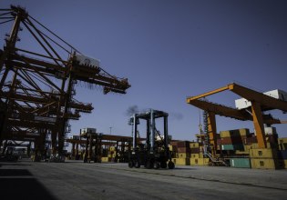 Δασμοί: Οι εστίες κινδύνου για την ελληνική οικονομία