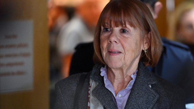 Ζιζέλ Πελικό: Η δίκη της γίνεται θεατρικό έργο – Θα ανέβει σε σκηνή της Αβινιόν