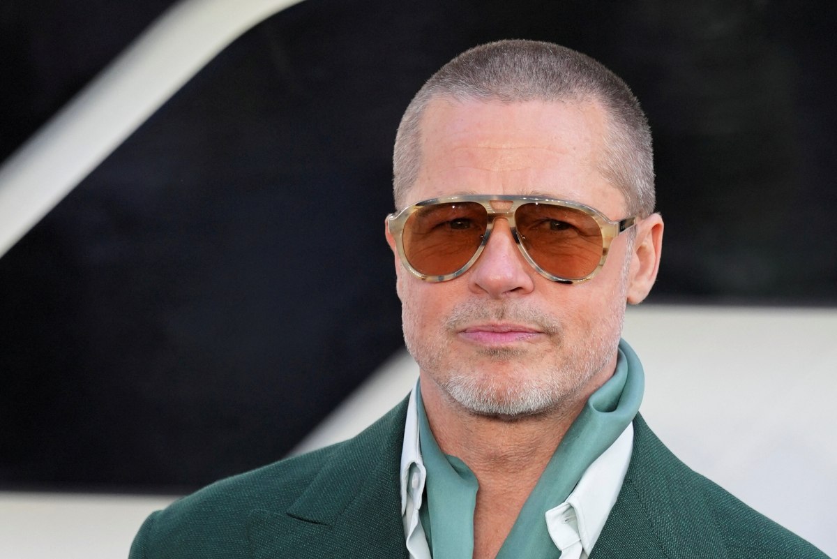 Ο Μπραντ Πιτ αποκαλύπτει ότι δεν έχει κάνει ποτέ σεξ με άνδρα