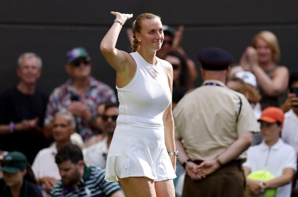 Πήγε… περίπατο το «πρωτόκολλο» του Wimbledon για χάρη της Κβίτοβα