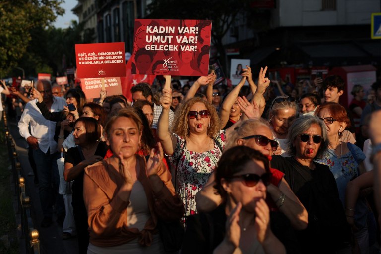 Τουρκία: Συλλήψεις δημάρχων της αντιπολίτευσης σε τρεις ακόμα πόλεις