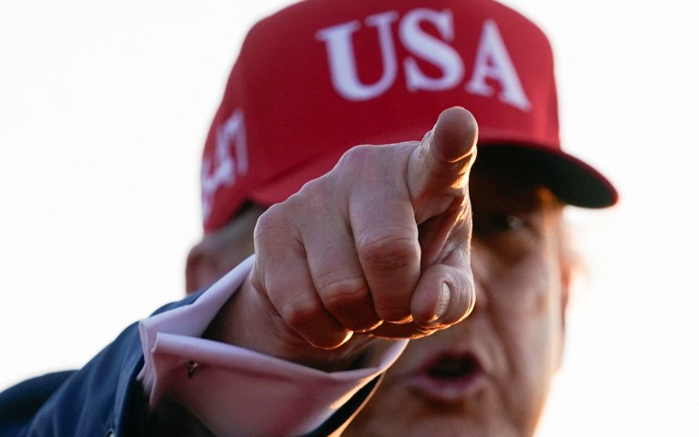 ΗΠΑ: Σε υποχρεωτική διοικητική άδεια 139 υπάλληλοι της περιβαλλοντικής υπηρεσίας επειδή κριτίκαραν τον Τραμπ