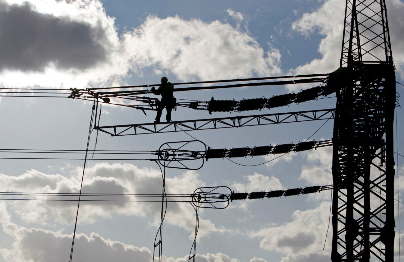 Τσεχία: Εκτεταμένο μπλακάουτ – Διακόπηκαν δρομολόγια τρένων στην Πράγα