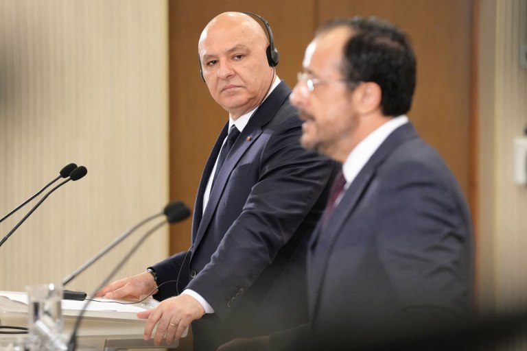 Τουρκία: μετά την Συρία θα ήθελε να ελέγξει τον Λίβανο πριν χτίσει σχέσεις με την Κύπρο