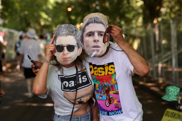 Είσαι θρύλος: 42χρονος Άγγλος «μπουκάρει» χωρίς εισιτήριο σε συναυλία των Oasis και αποθεώνεται στα social media