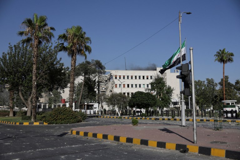 Συρία: «Εξόντωση» του προέδρου της Συρίας αξιώνει ισραηλινός υπουργός – «Να κόψουμε το κεφάλι του φιδιού»