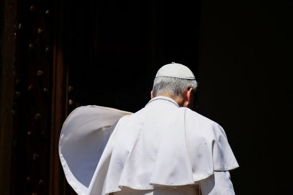 Ο Πάπας Λέων ΙΔ’ είχε τηλεφωνική συνομιλία με τον Παλαιστίνιο πρόεδρο
