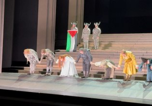 Βασιλική Όπερα του Λονδίνου: Μέλος παράστασης σήκωσε παλαιστινιακή σημαία ως ένδειξη διαμαρτυρίας
