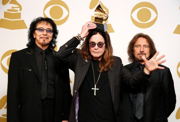 Όζι Όσμπορν: Ο Τόνι Αϊόμι των Black Sabbath μιλά για τον θάνατο του τραγουδιστή