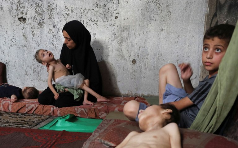 Γάζα: Τι σημαίνει η αναγνώριση της Παλαιστίνης από τη Γαλλία – Κατάρρευση διαπραγματεύσεων και απειλές των ΗΠΑ