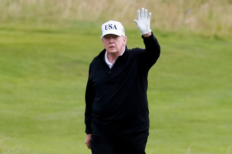 Τραμπ: Ναι μεν αλλά για το ισχυρό δολάριο