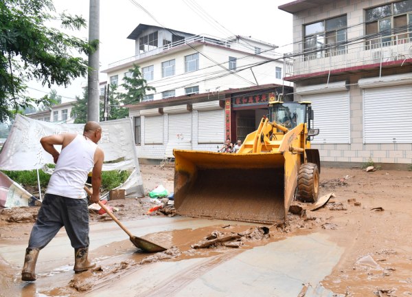 Τέσσερις νεκροί από σφοδρές πλημμύρες στην Κίνα – Βυθίστηκαν ολόκληρα σπίτια