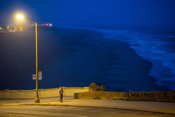 Σεισμός στη Ρωσία: Σε κατάσταση επιφυλακής λόγω τσουνάμι ο Ειρηνικός – Προληπτικά μέτρα ως τη λήξη συναγερμού