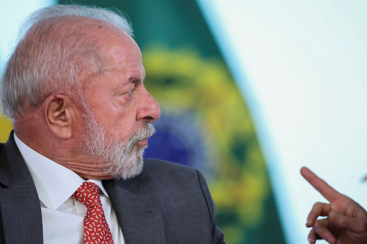 Λούλα: Υπόσχεται να υπερασπιστεί την εθνική κυριαρχία της Βραζιλίας απέναντι στον Τραμπ