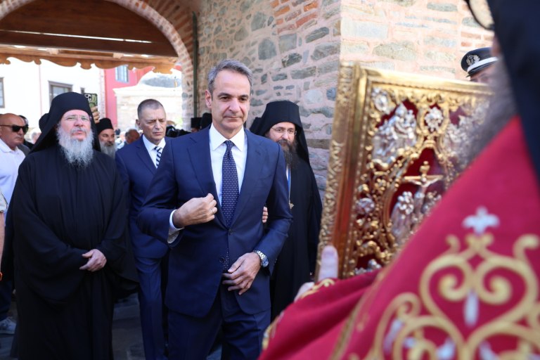 Ο Κασσελάκης «τρολάρει» τα ορθογραφικά λάθη του Μητσοτάκη μέσω ΟΠΕΚΕΠΕ: «Αριστεία, όχι αστεία…»