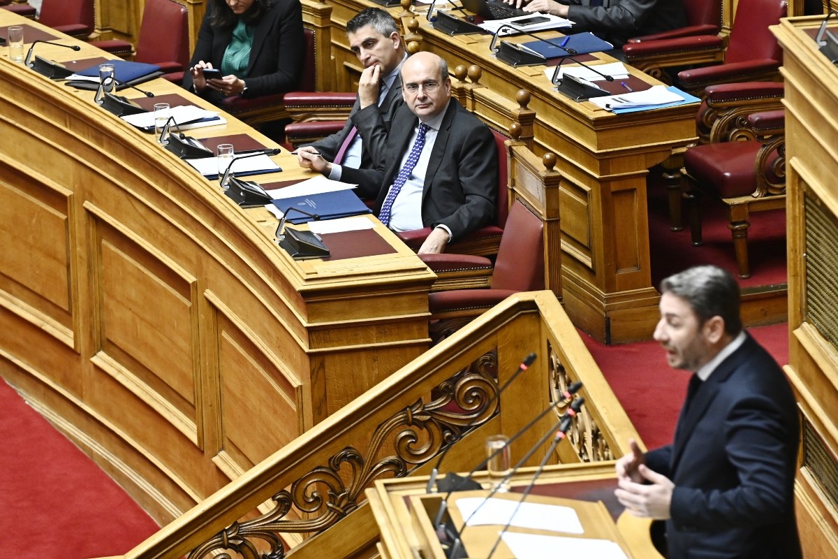 Άγρια κόντρα Χατζηδάκη-Ανδρουλάκη για ΟΠΕΚΕΠΕ: «Ψηφίστε την προκαταρκτική και θα φτάσουμε μέχρι και τις πατάτες του Καποδίστρια»