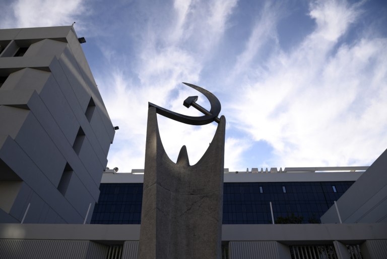 ΚΚΕ για ΟΠΕΚΕΠΕ: Εγκληματικό κύκλωμα γύρω από τις επιδοτήσεις, με τουλάχιστον υπουργική κάλυψη