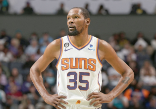 NBA: Οι Ρόκετς επιβεβαίωσαν την απόκτηση του Ντουράντ