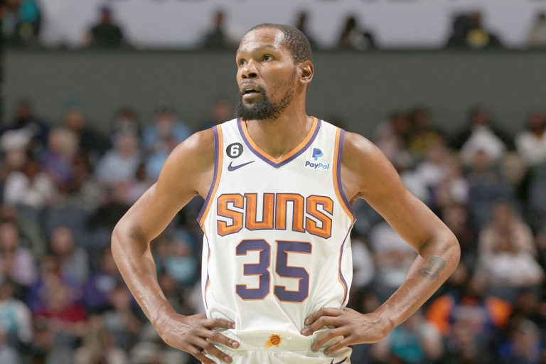 NBA: Οι Ρόκετς επιβεβαίωσαν την απόκτηση του Ντουράντ