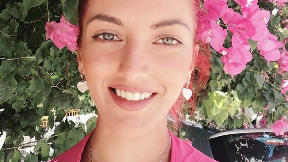 Δολοφονία Γρίβα: Η κατάθεση του αστυνομικού που έφτασε πρώτος στο ΑΤ Αγίων Αναργύρων – «Ο σκοπός ήταν σαν χαμένος»