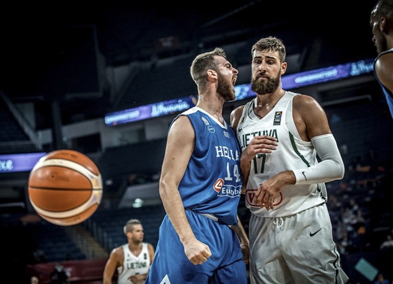 Ρεπόρτερ Νάγκετς: «Σκληρή στάση το Ντένβερ για Βαλαντσιούνας – Αν του εγγυηθούν δεύτερο χρόνο θα μείνει»