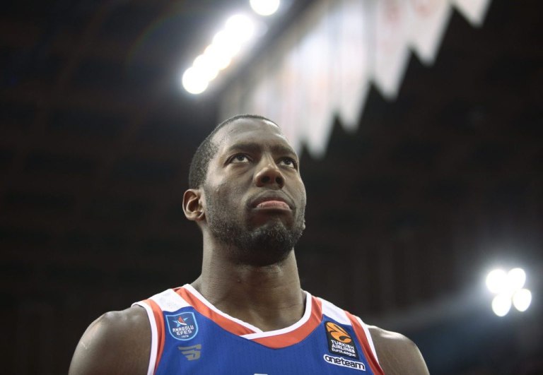 «Ο εκ των κορυφαίων σέντερ της 15ετίας στη Euroleague εξετάζεται από τον Παναθηναϊκό» – Τι αναφέρει η Mundo Deportivo