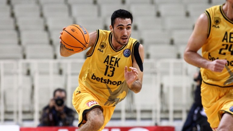 Κατσίβελης: «Ξέρω πολύ καλά σε ποια ομάδα ήρθα – Υπάρχουν αυξημένες προσδοκίες»